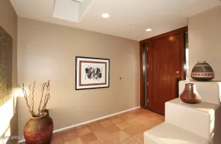 Photo #2: 6640090 Listing