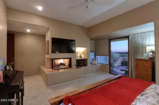 Photo #3: 6640090 Listing