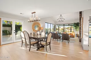 Photo #6: 6640095 Listing