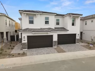 Photo #1: 6640131 Listing
