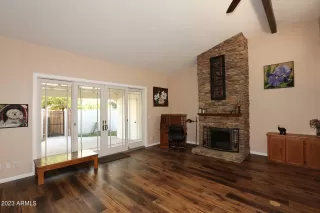 Photo #1: 6640353 Listing