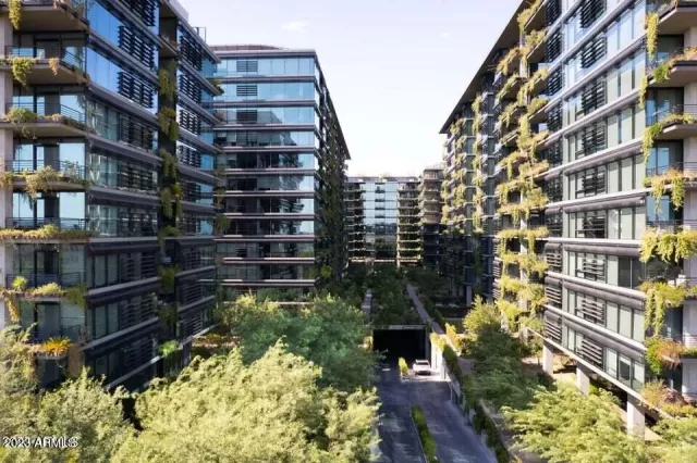 MLS: 6640366 Condo For Sale