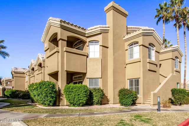 MLS: 6640721 Condo For Sale