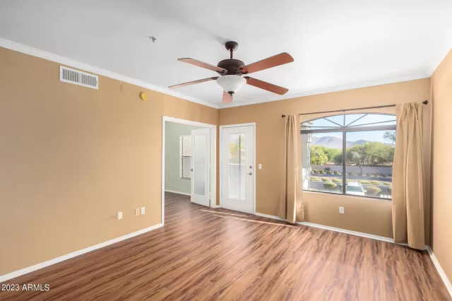 MLS: 6640979 Condo For Sale