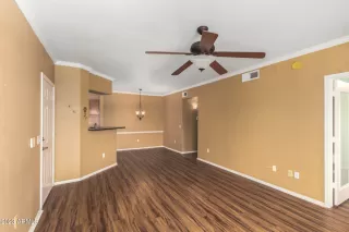 Photo #5: 6640979 Listing 