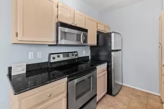 Photo #3: 6641157 Listing