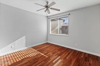 Photo #5: 6641157 Listing