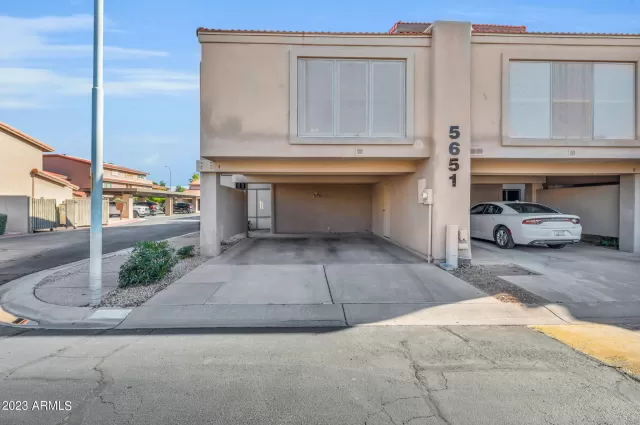 MLS: 6641221 Condo For Sale