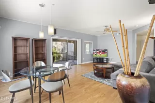 Photo #4: 6641273 Listing 