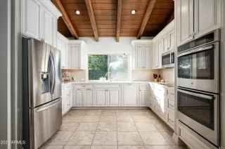Photo #3: 6641295 Listing 