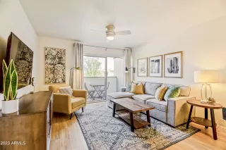 Photo #1: 6641561 Listing