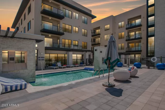 MLS: 6641781 Condo For Sale