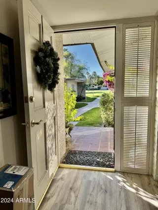 Photo #5: 6641863 Listing 