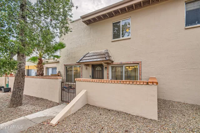 MLS: 6642130 Condo For Sale