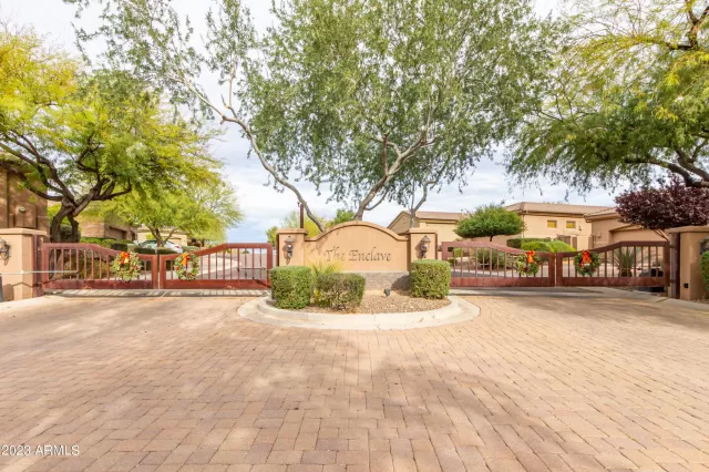 MLS: 6642303 Condo For Sale
