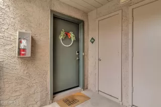 Photo #5: 6642323 Listing