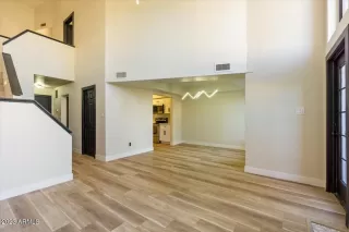 Photo #3: 6642459 Listing 