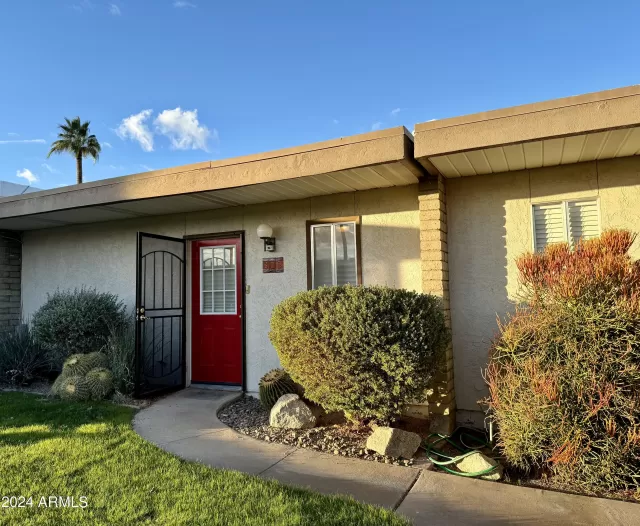 MLS: 6642491 Condo For Sale