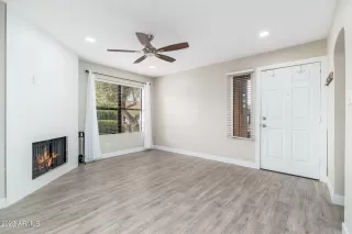 Photo #2: 6642598 Listing 