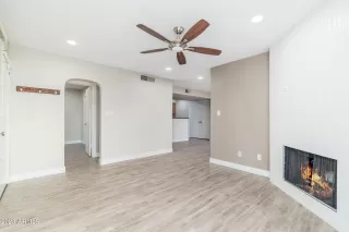 Photo #3: 6642598 Listing 