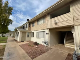 Photo #4: 6642620 Listing