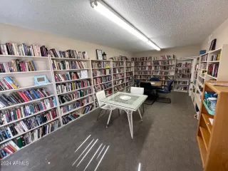 Photo #6: 6642620 Listing