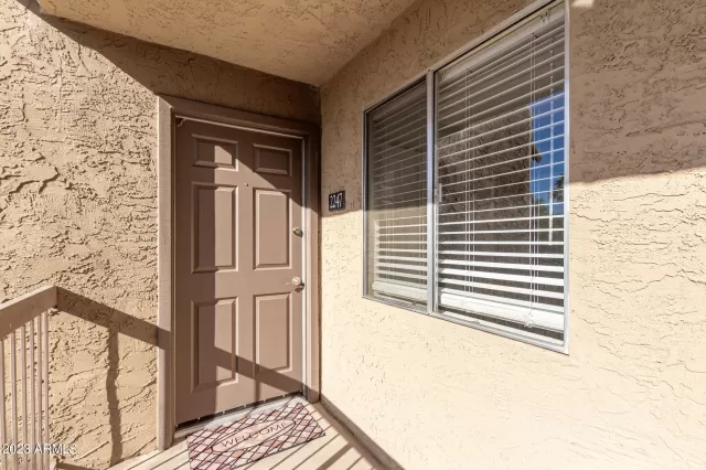 MLS: 6643141 Condo For Sale