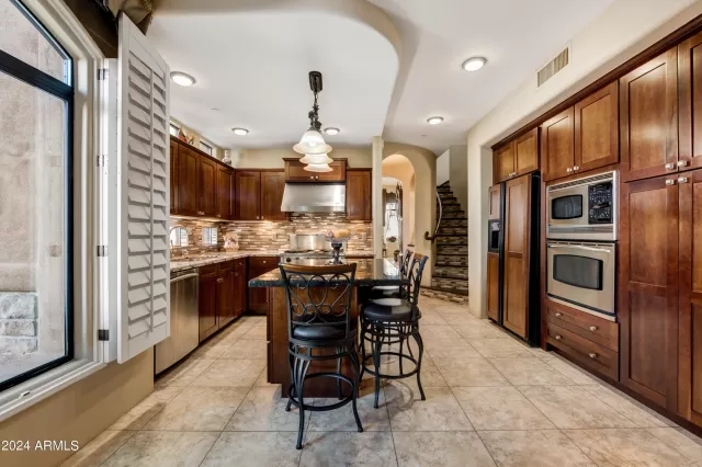 MLS: 6643175 Condo For Sale