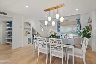 Photo #2: 6643426 Listing