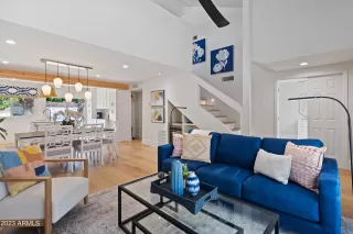 Photo #4: 6643426 Listing