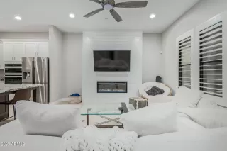 Photo #2: 6643463 Listing 