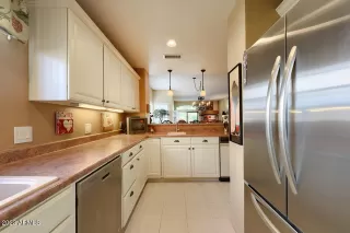 Photo #5: 6643589 Listing