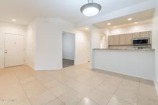 Photo #6: 6643650 Listing 