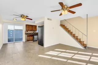 Photo #6: 6643719 Listing