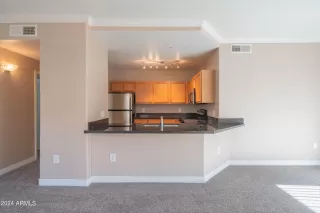 Photo #5: 6643791 Listing 