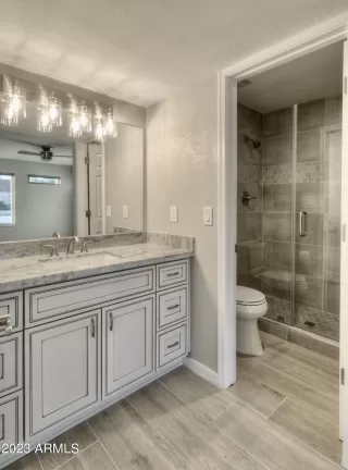 Photo #3: 6643981 Listing 