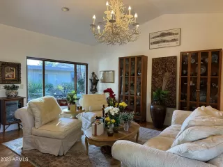 Photo #3: 6644358 Listing 