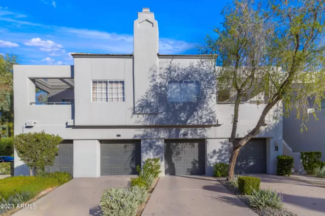 MLS: 6644368 Condo For Sale