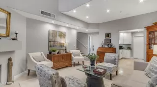 Photo #5: 6644368 Listing 