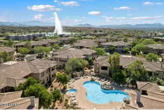 Photo #6: 6644500 Listing