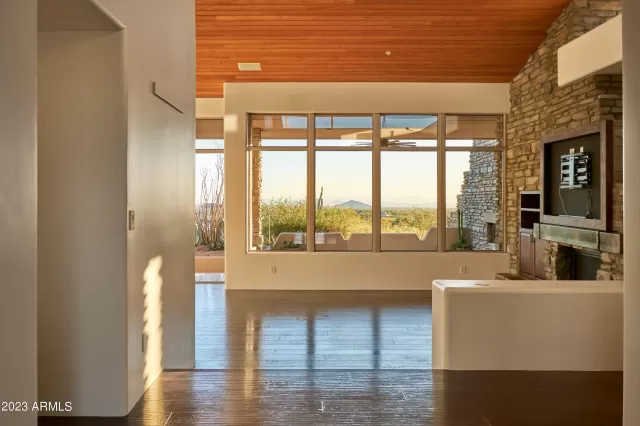 MLS: 6644555 Condo For Sale