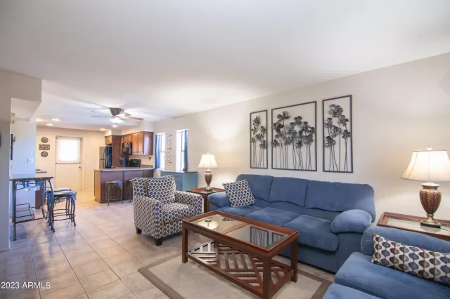 MLS: 6644562 Condo For Sale