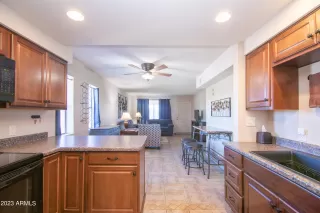 Photo #6: 6644562 Listing