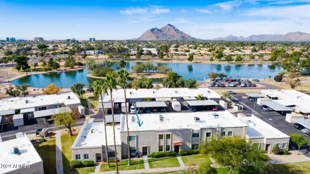 MLS: 6644714 Condo For Sale