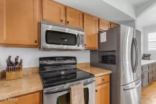 Photo #3: 6644822 Listing 