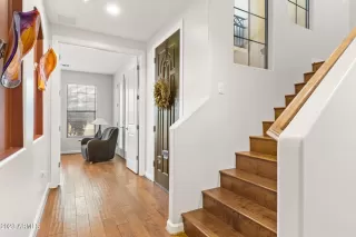 Photo #6: 6644893 Listing