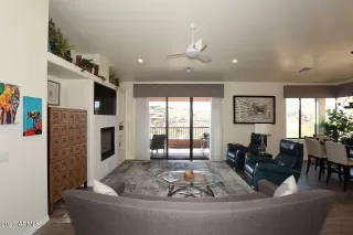 Photo #4: 6645116 Listing