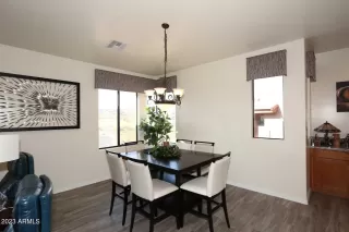 Photo #6: 6645116 Listing