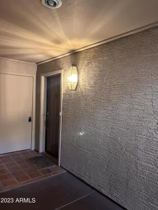 Photo #4: 6645217 Listing