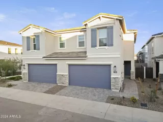 Photo #2: 6645414 Listing 